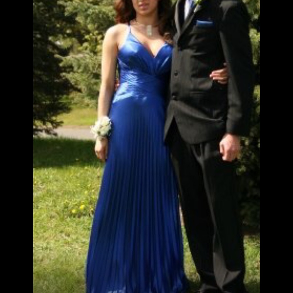 La Femme Navy evening gown